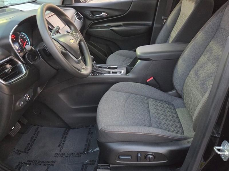 Used 2022 Chevrolet Equinox LT image 7