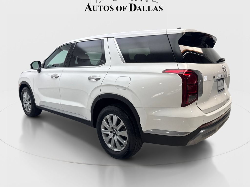 Used 2025 Hyundai Palisade SE FWD image 9
