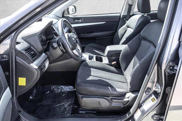 Used 2010 Subaru Outback 2.5i AWD/4WD image 11