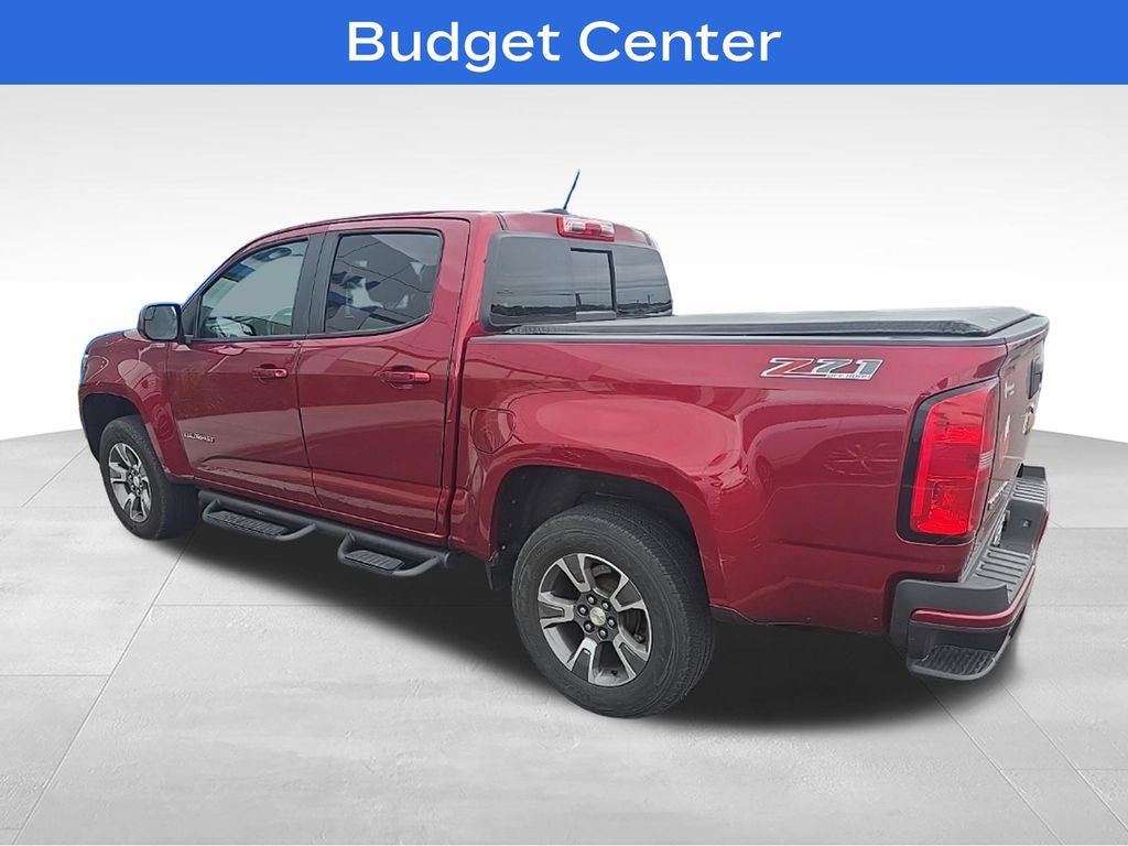 Used 2017 Chevrolet Colorado Z71 AWD/4WD image 2