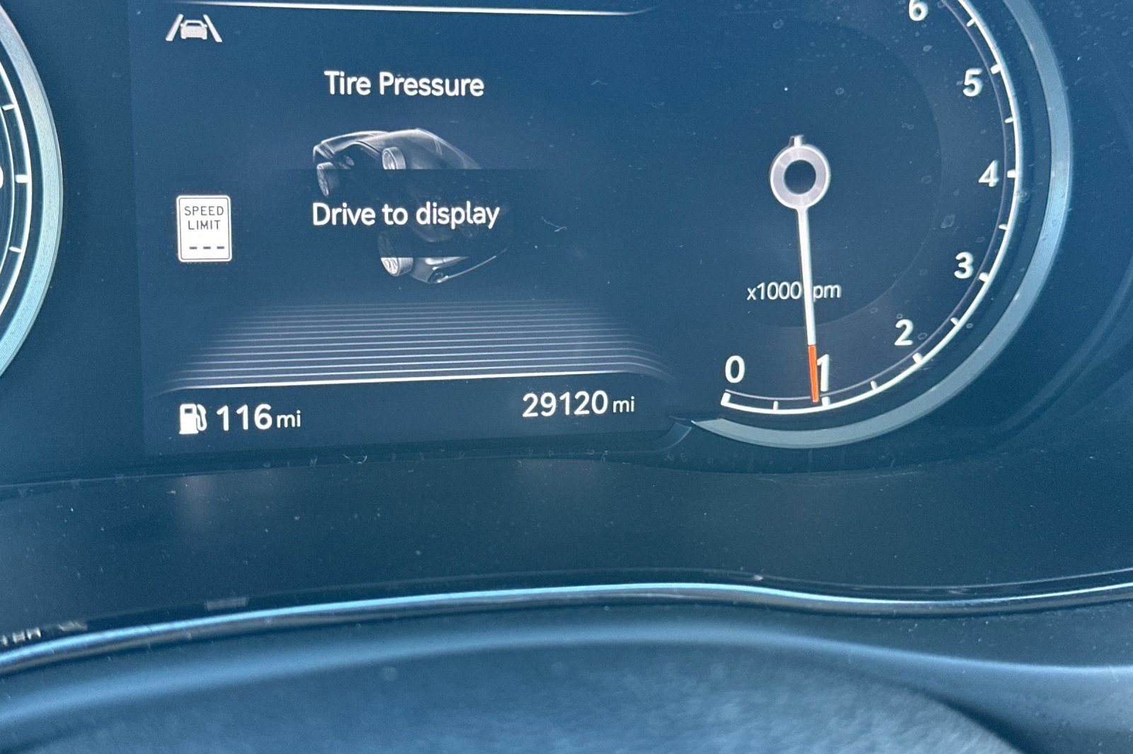 Used 2022 Genesis GV70 2.5T w/ Advanced Package image 22