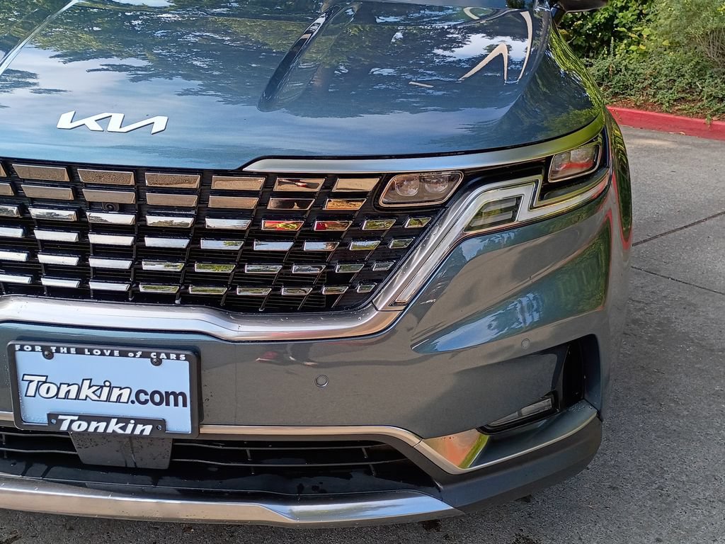 Used 2024 Kia Carnival SX Prestige FWD image 9