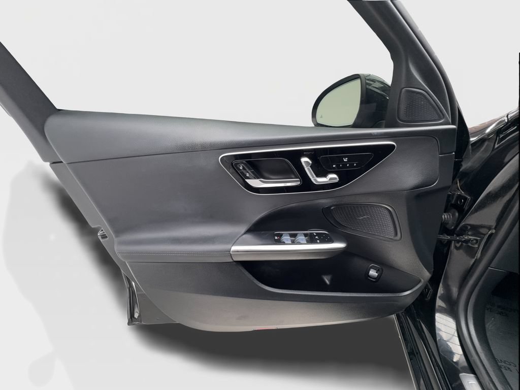 Used 2023 Mercedes-Benz C 300 Sedan image 23