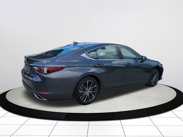 Used 2024 Lexus ES 350 w/ Premium Package image 4