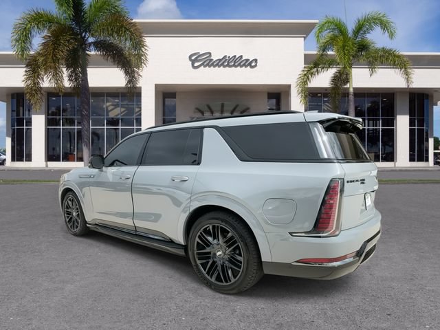 Certified 2026 Cadillac Escalade IQL Sport 1 w/ LPO, ONYX Package AWD/4WD image 10