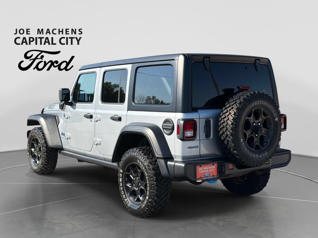 Used 2023 Jeep Wrangler Unlimited w/ Cold Weather Group AWD/4WD image 7