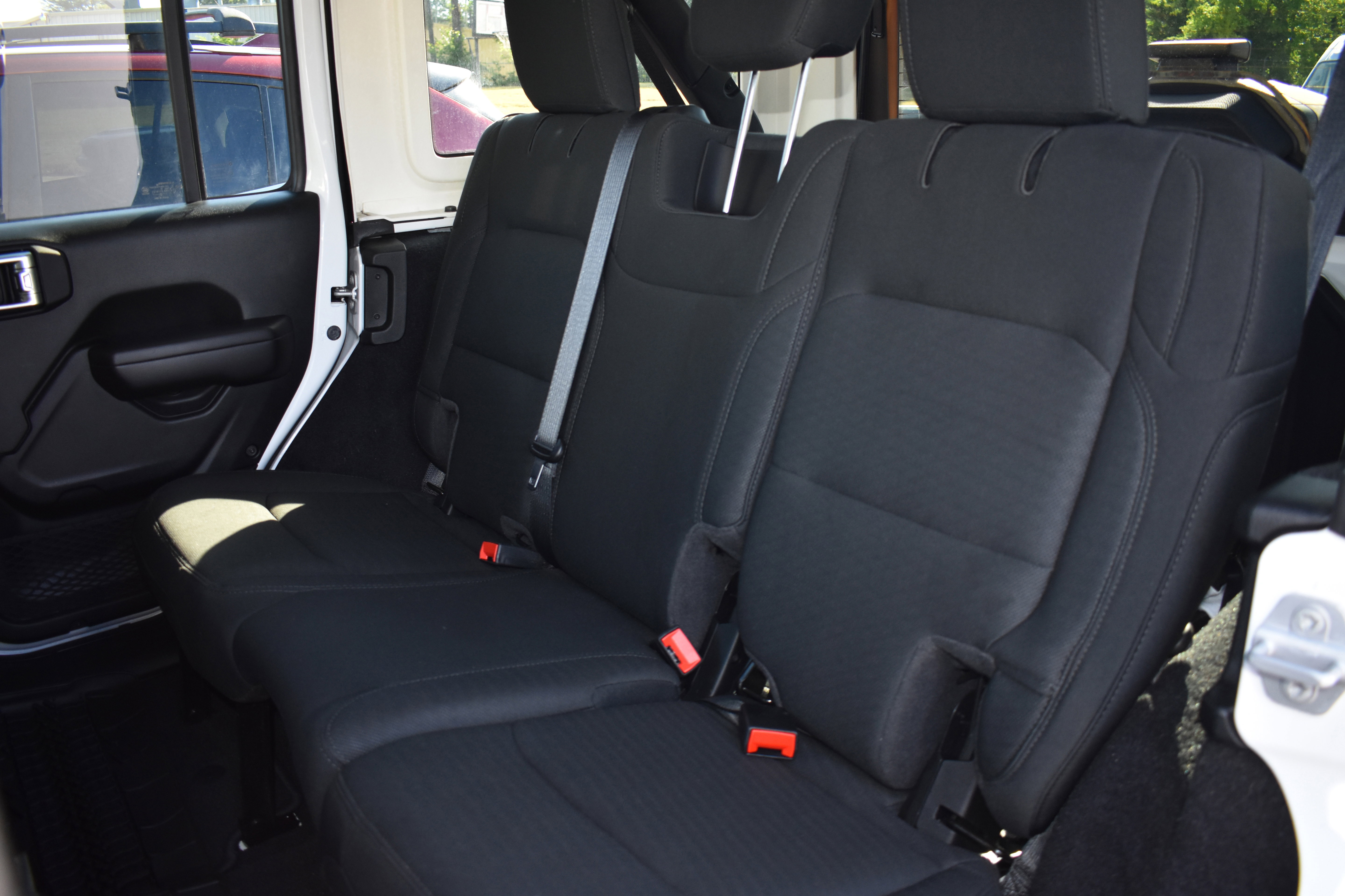 Used 2021 Jeep Wrangler Unlimited Sport AWD/4WD image 30