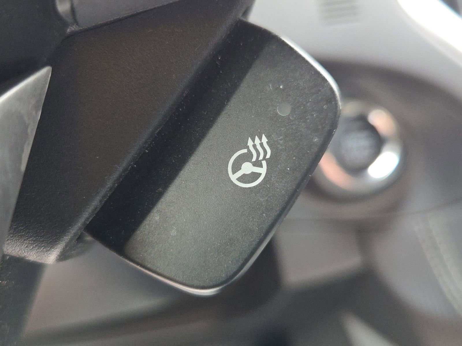 Used 2022 Subaru Forester Touring w/ Popular Package #2 image 27