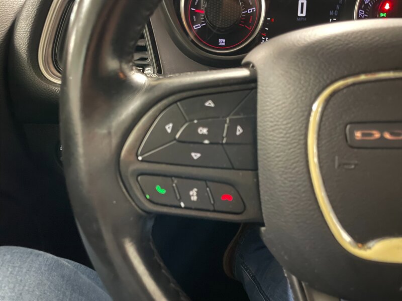 Used 2020 Dodge Challenger SXT image 13