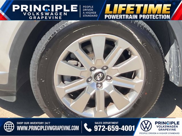 Used 2024 Hyundai Palisade SEL FWD image 7