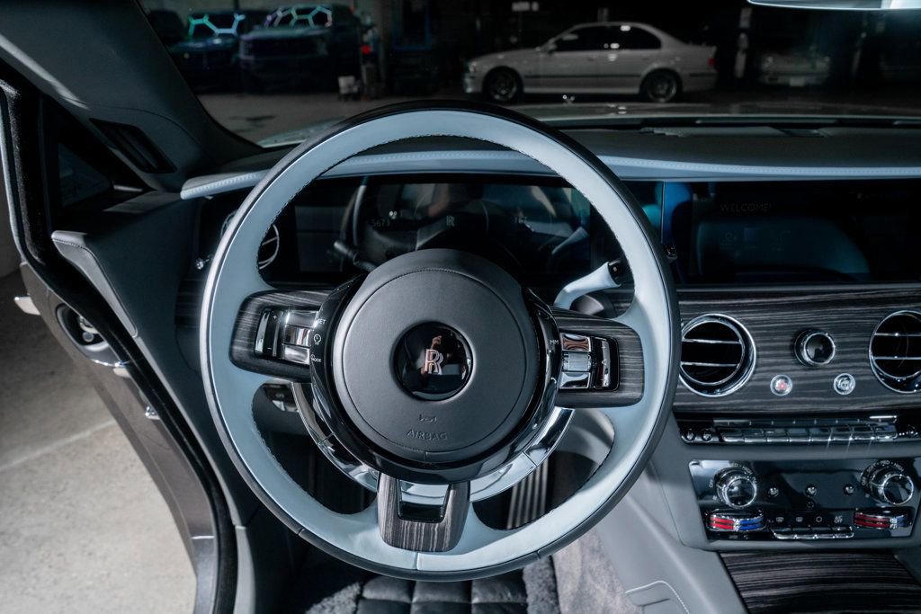 Used 2024 Rolls-Royce Spectre w/ Spectre Launch Package AWD/4WD image 13