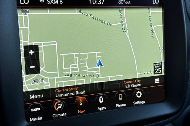 Used 2023 Jeep Renegade Latitude AWD/4WD image 44
