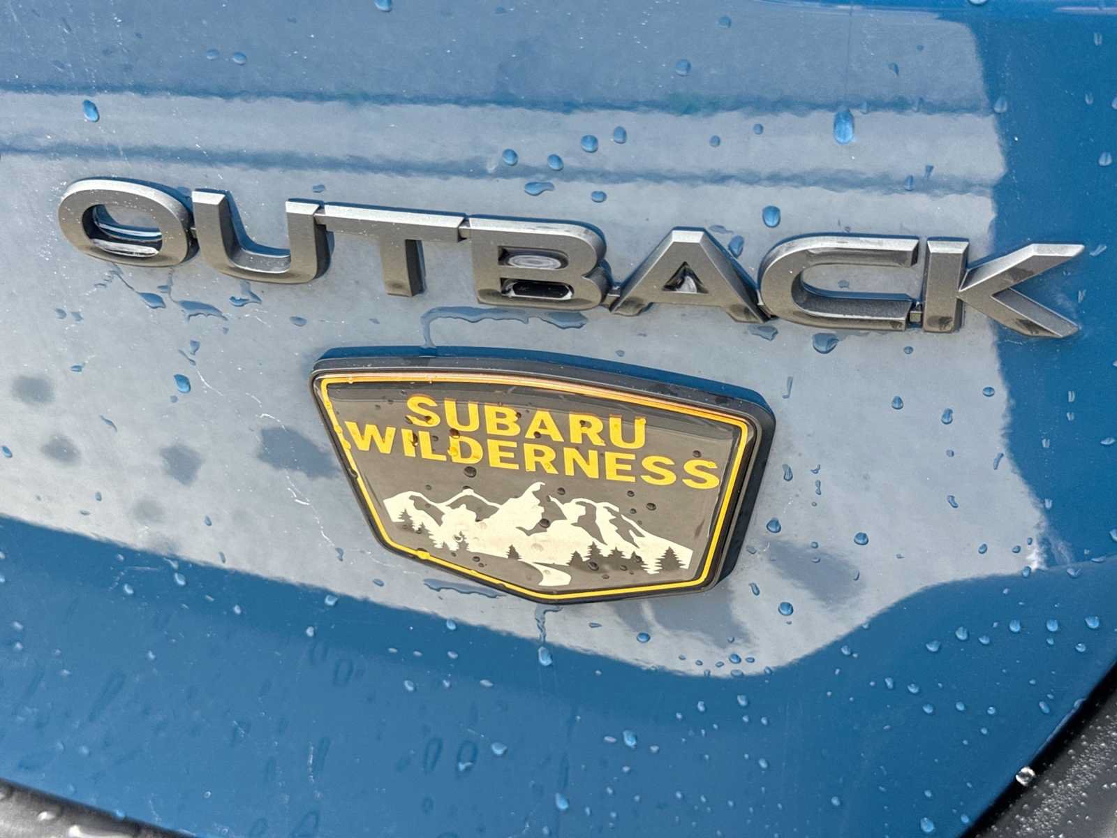 Used 2025 Subaru Outback Wilderness AWD/4WD image 12