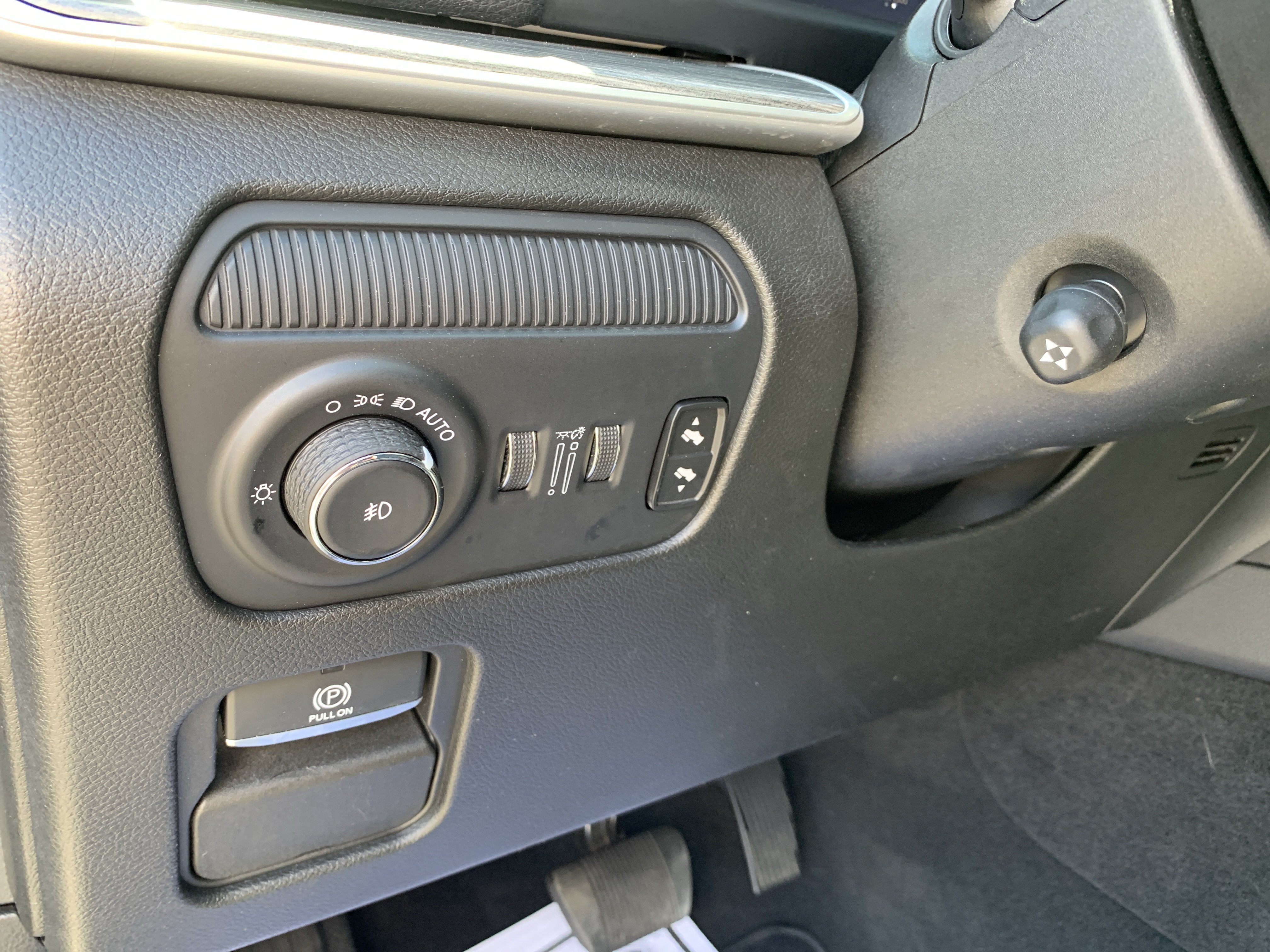 Used 2024 Jeep Wagoneer Series II AWD/4WD image 26