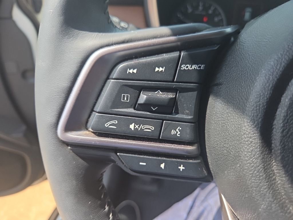 Used 2025 Subaru Outback Touring XT AWD/4WD image 12