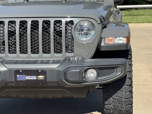 Used 2022 Jeep Gladiator Sport AWD/4WD image 10