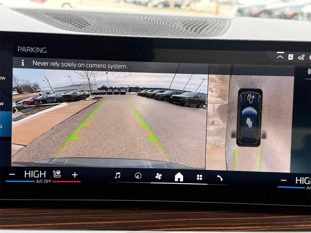 New 2026 BMW X5 xDrive50e w/ M Sport Package image 14