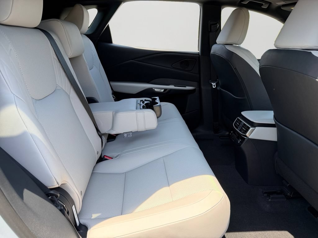 New 2026 Lexus RX 350h AWD/4WD image 6