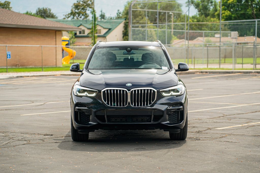 Used 2022 BMW X5 xDrive45e w/ M Sport Package image 2