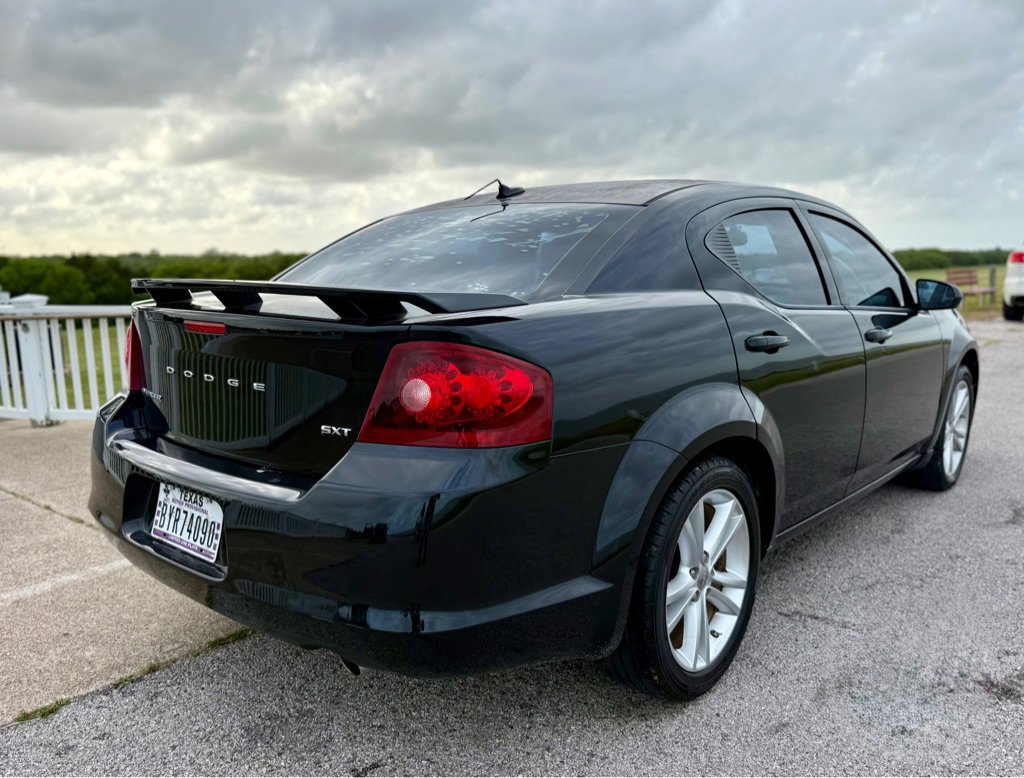 Used 2013 Dodge Avenger SXT w/ Rallye Appearance Group image 5