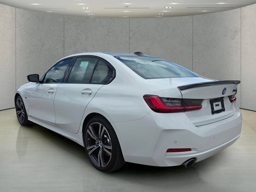 Used 2023 BMW 330e w/ Driving Assistance Package RWD image 7