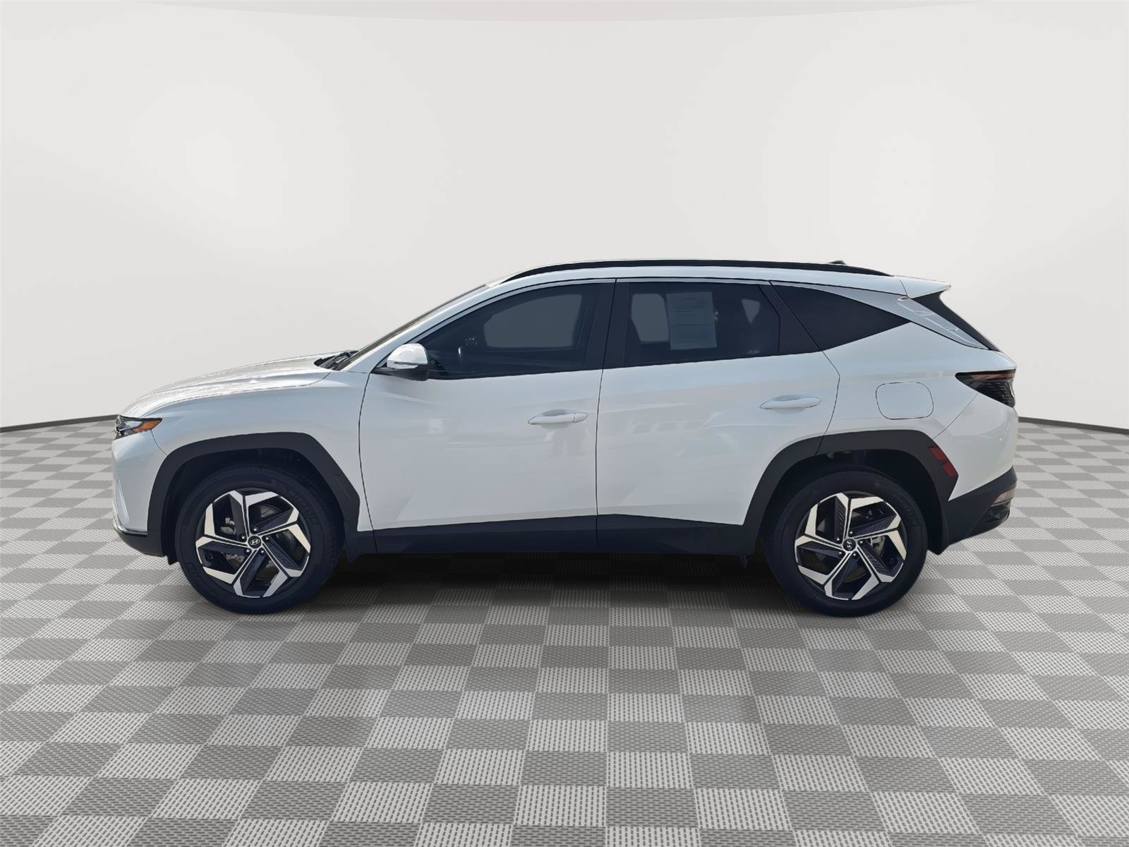 Used 2023 Hyundai Tucson SEL w/ Convenience Package AWD/4WD image 5