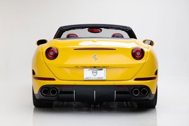 Used 2016 Ferrari California T image 7