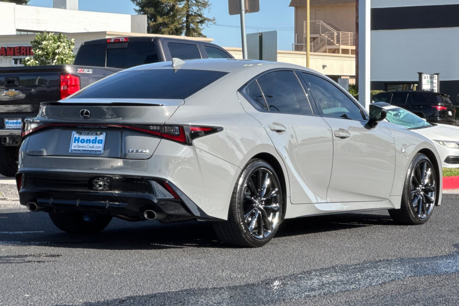 Used 2025 Lexus IS 350 F Sport RWD image 8