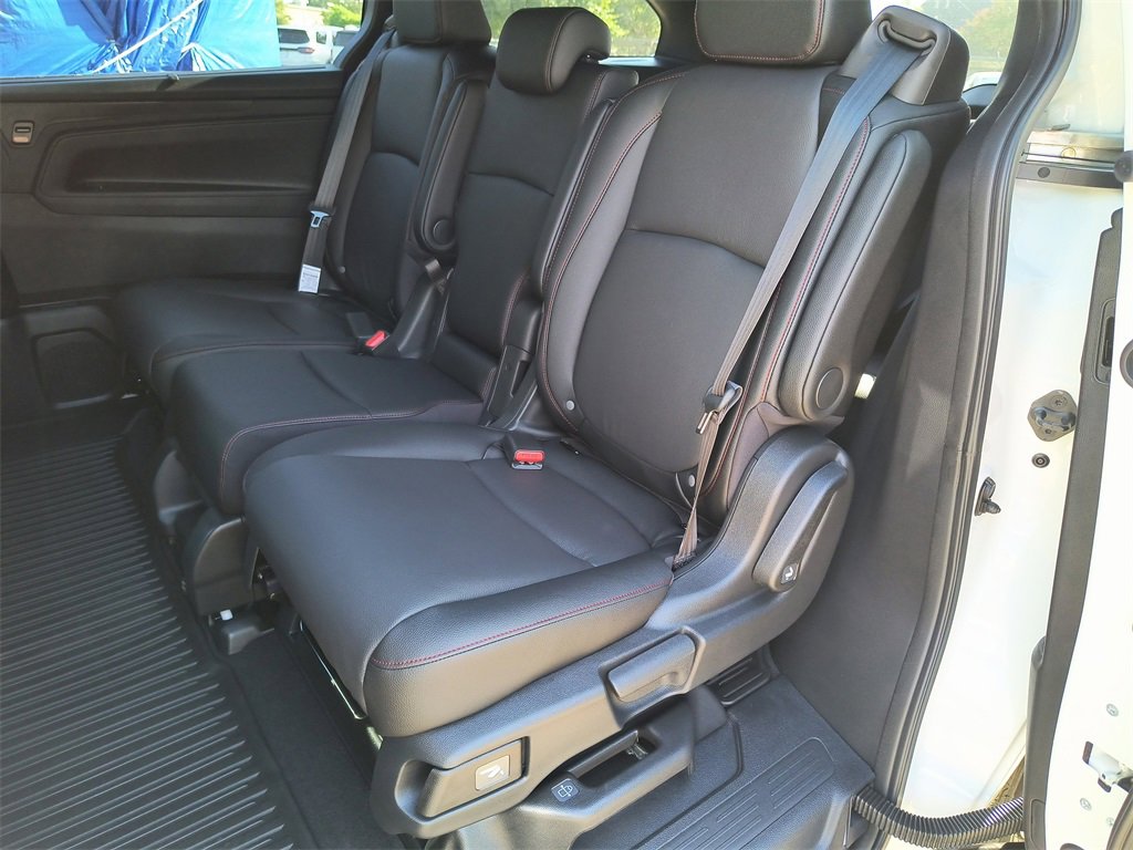 New 2026 Honda Odyssey Sport-L image 15