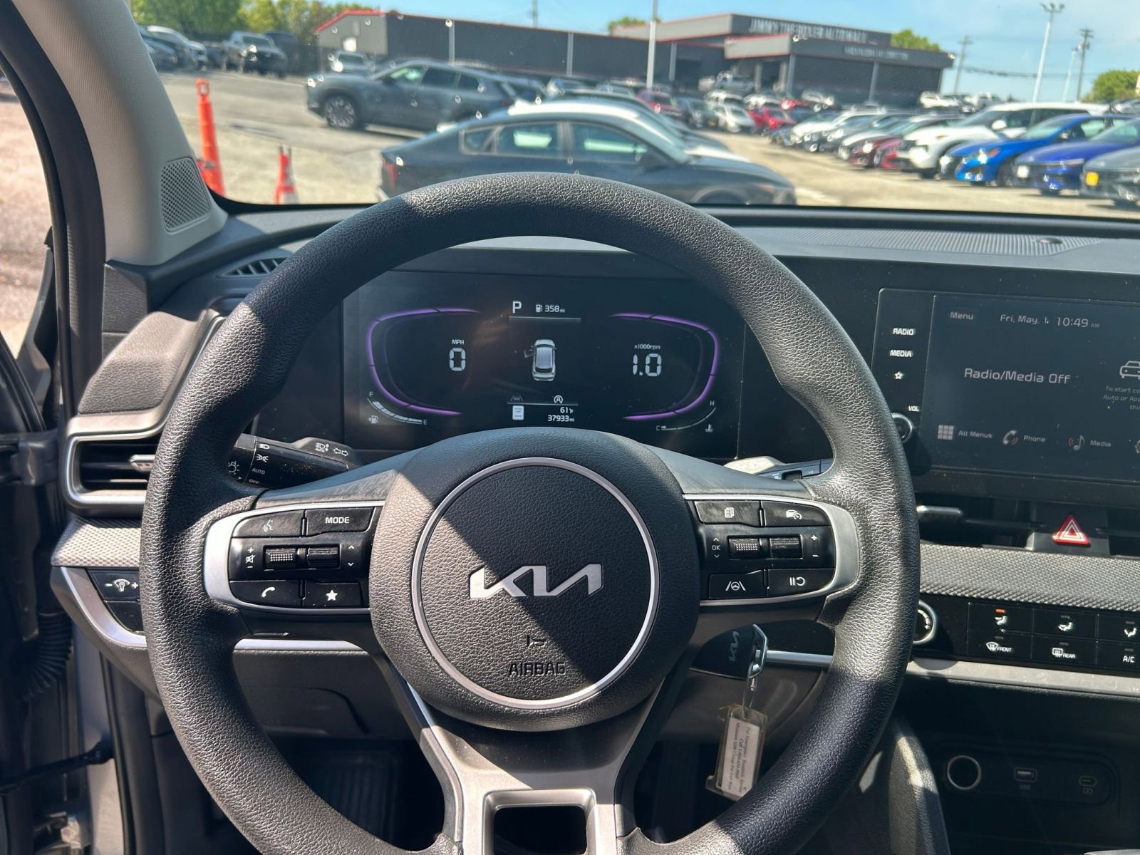 Used 2025 Kia Sportage LX FWD image 29