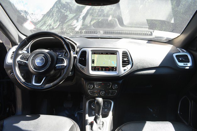 Used 2020 Jeep Compass High Altitude AWD/4WD image 18