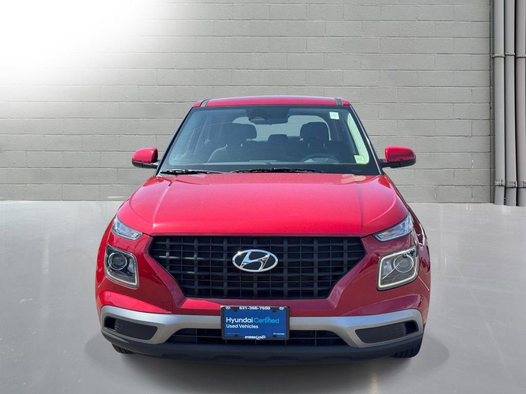 Used 2023 Hyundai Venue SE w/ Cargo Package FWD video 2