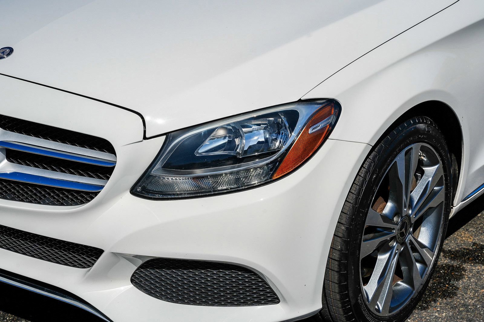 Used 2018 Mercedes-Benz C 300 Sedan image 8