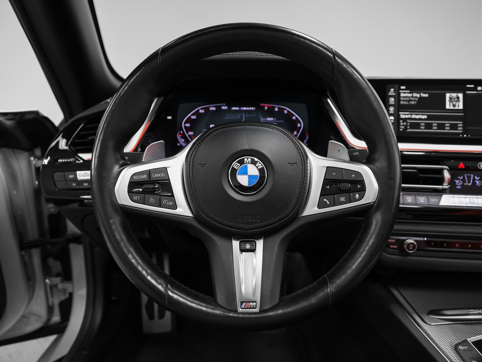 Used 2022 BMW Z4 M40i w/ Premium Package image 42