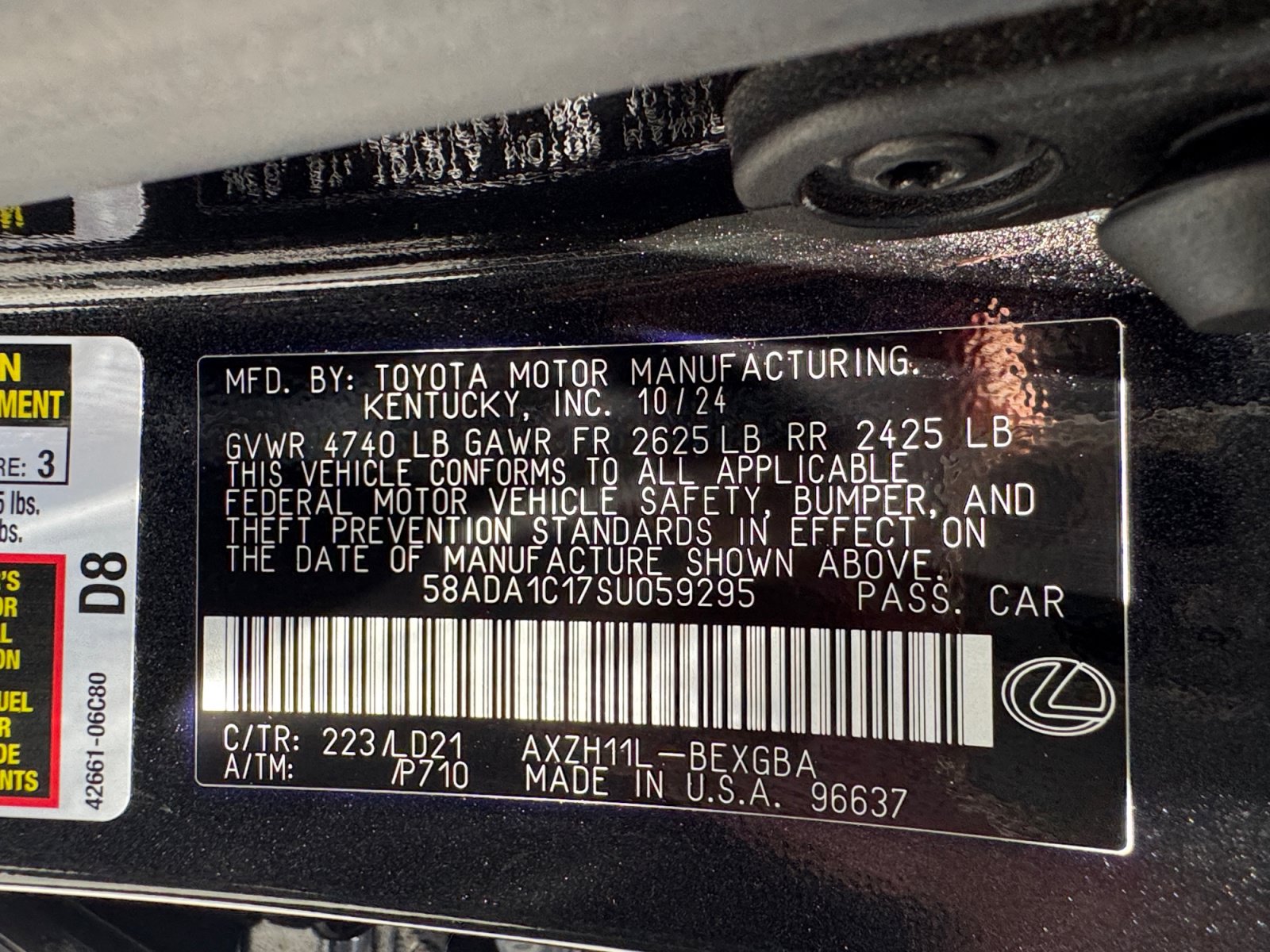 Used 2025 Lexus ES 300h w/ Premium Package FWD image 20