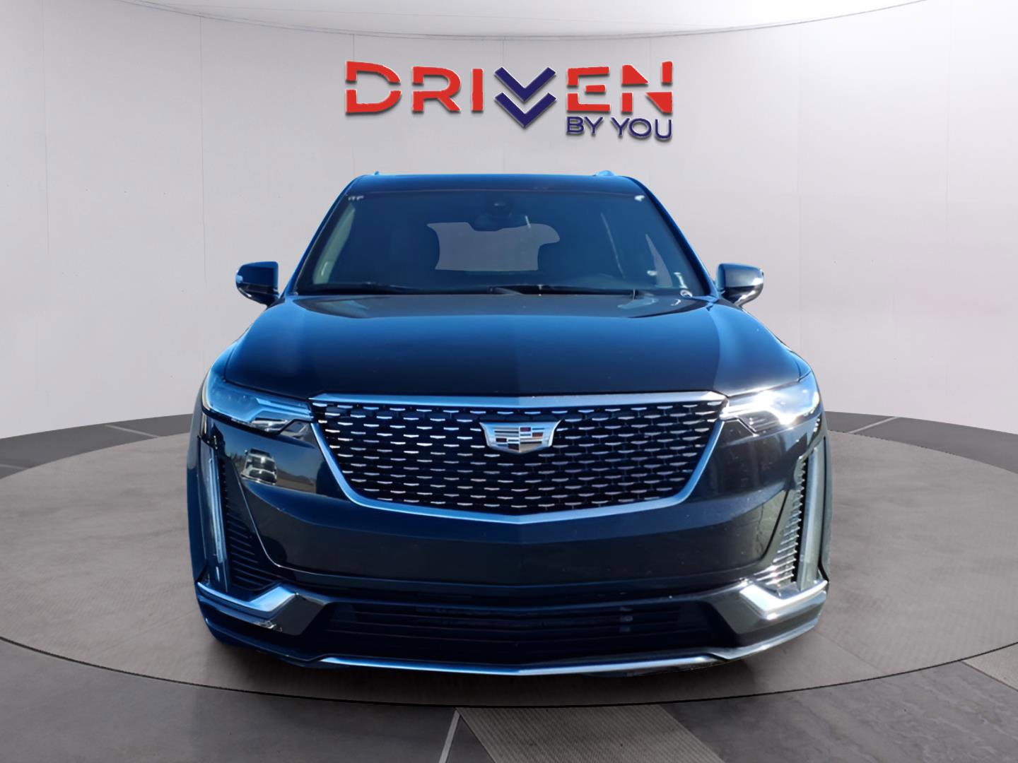 Used 2023 Cadillac XT6 Premium Luxury image 8