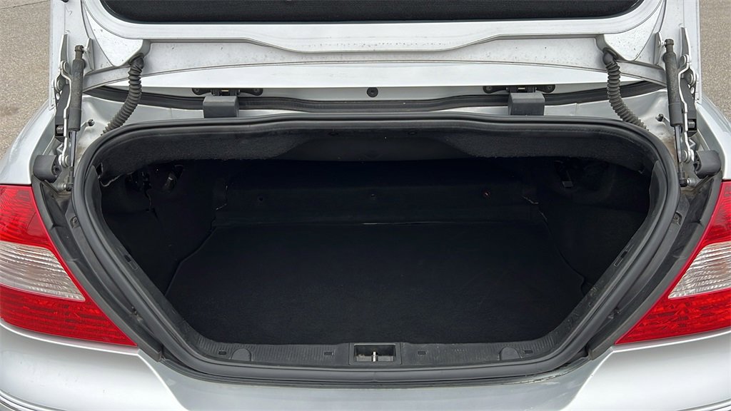 Used 2006 Mercedes-Benz CLK 350 Cabriolet image 30