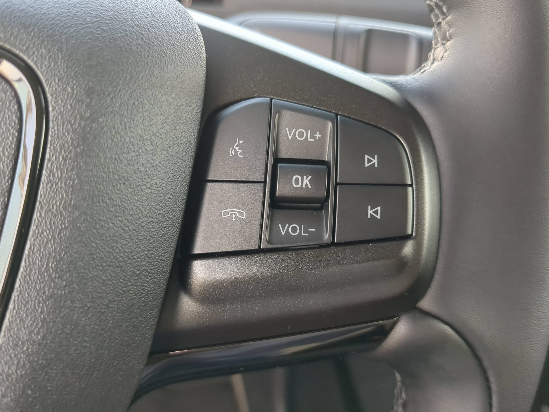 New 2026 Ford Mustang Mach-E Select RWD image 66