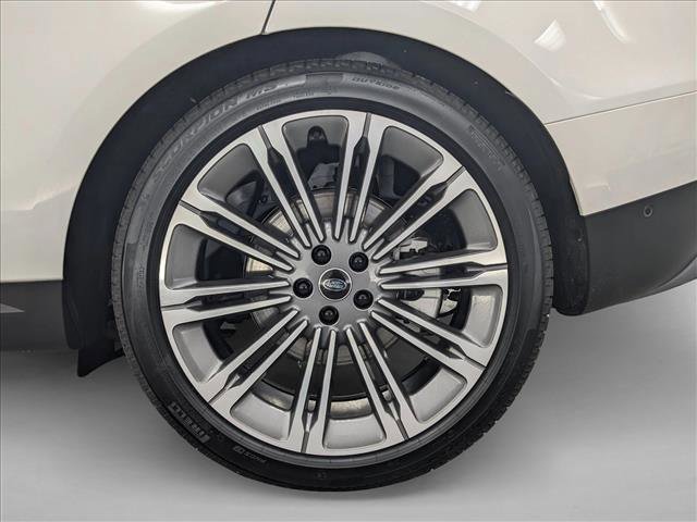 New 2025 Land Rover Range Rover Sport SE image 25