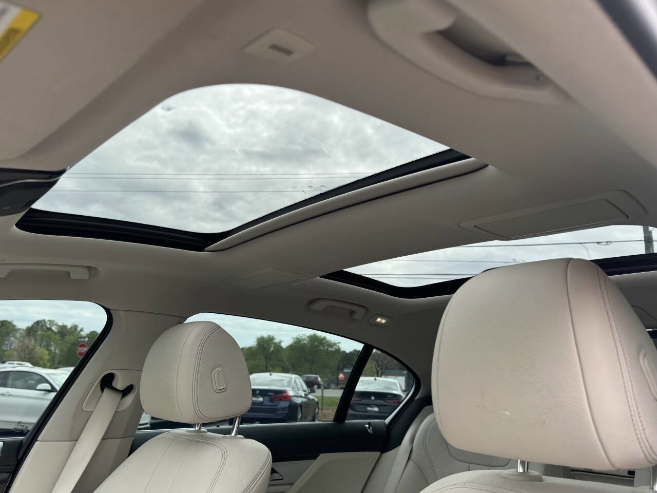 Used 2018 BMW 740i RWD image 24