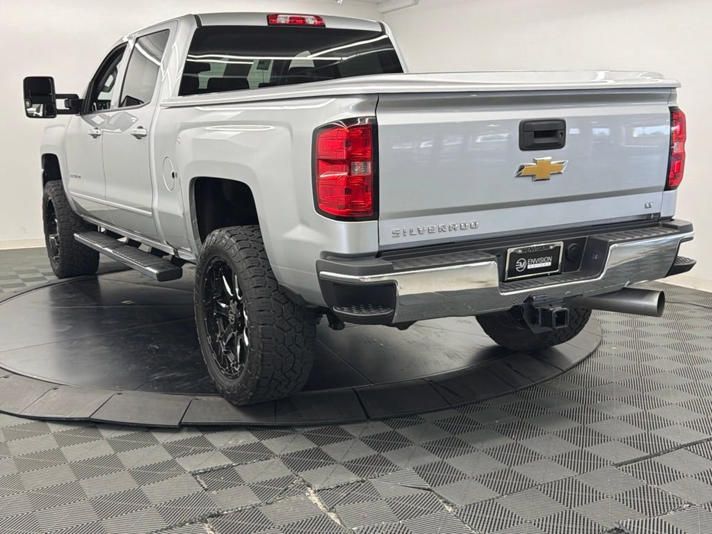 Used 2018 Chevrolet Silverado 2500 LT w/ LT Convenience Package RWD image 12