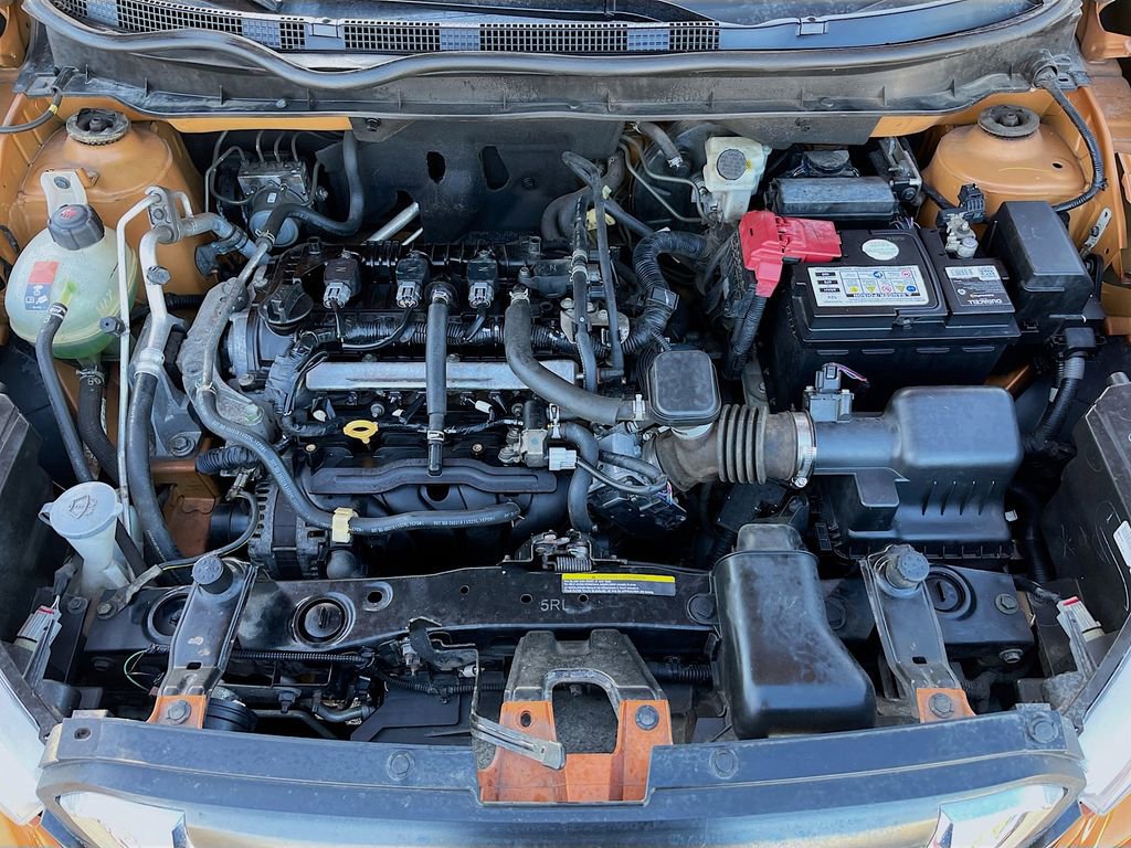 Used 2019 Nissan Kicks SV image 27