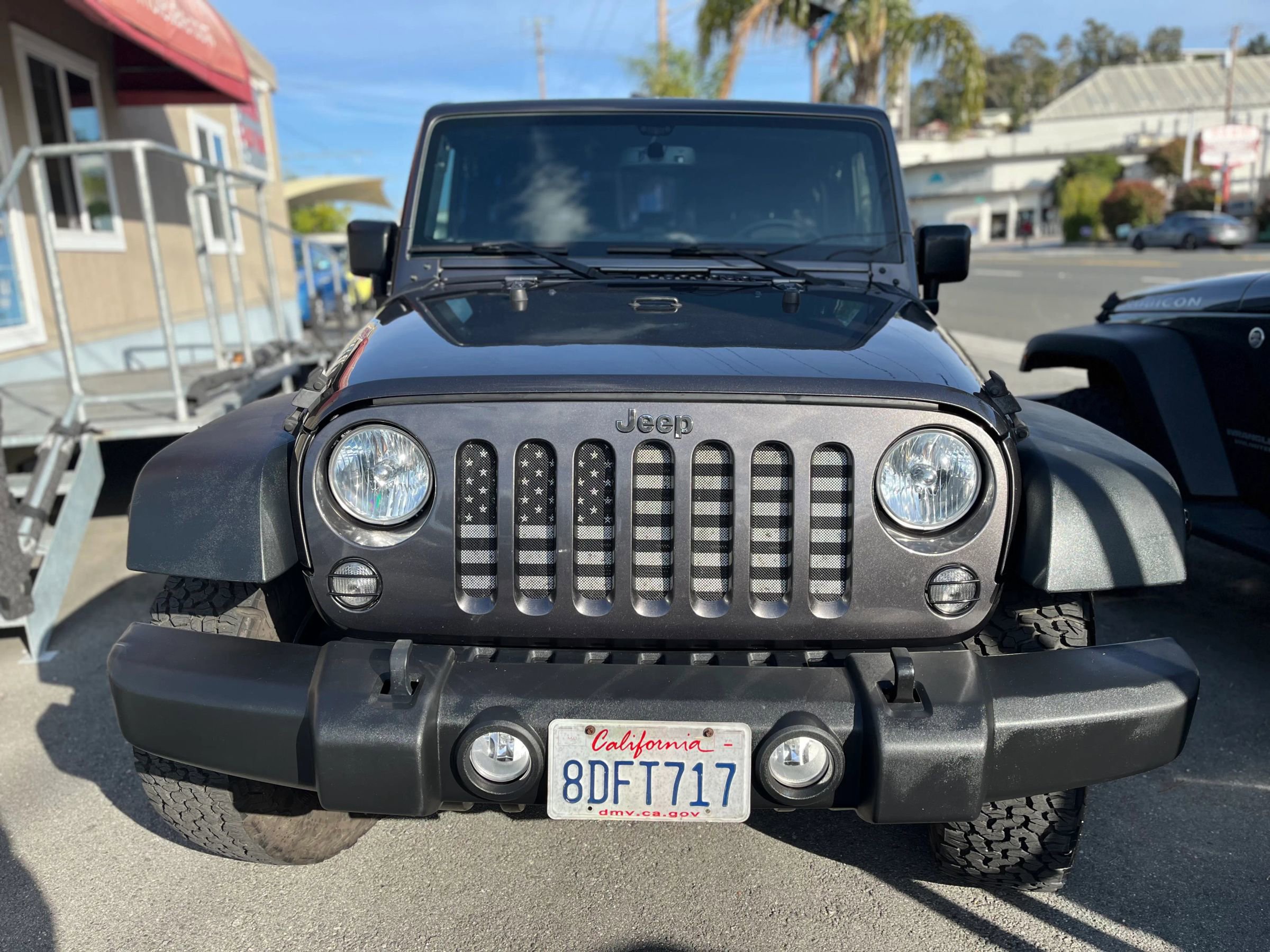 Used 2018 Jeep Wrangler Sport AWD/4WD image 2