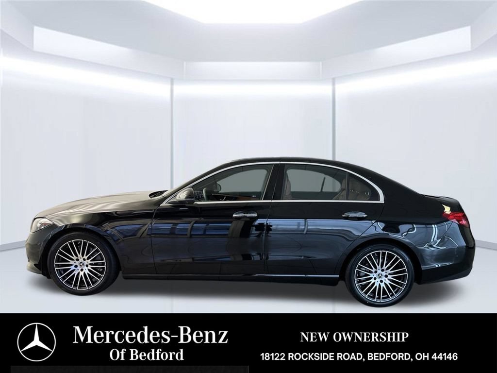 Used 2026 Mercedes-Benz C 300 4MATIC Sedan image 2