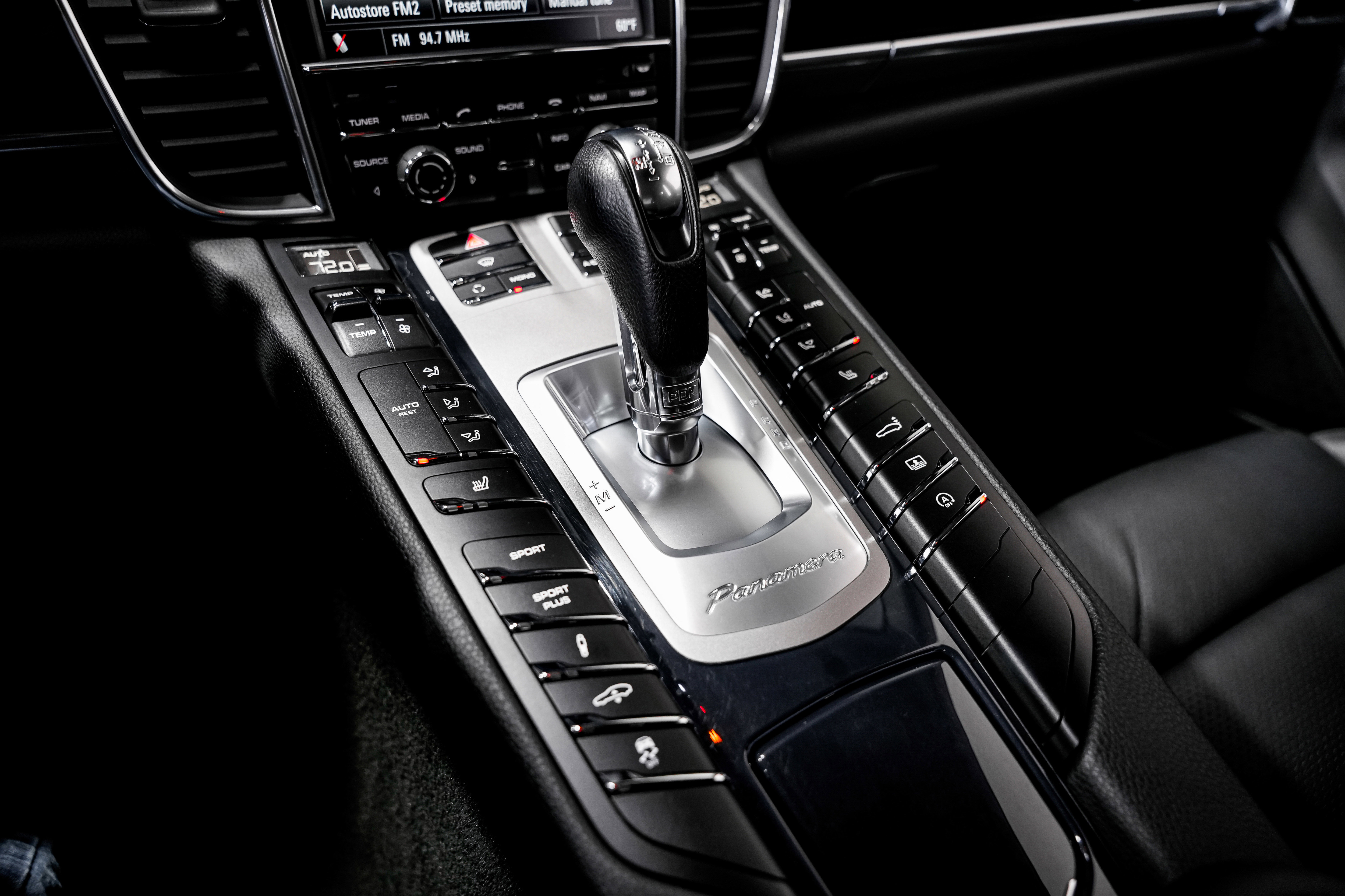 Used 2012 Porsche Panamera 4S image 14