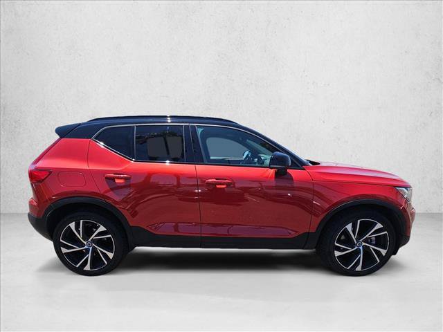 Used 2019 Volvo XC40 T5 R-Design AWD/4WD image 8