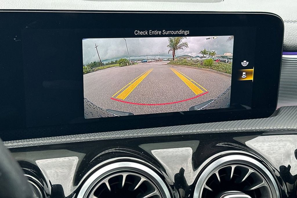 Used 2021 Mercedes-Benz CLA 250 image 17