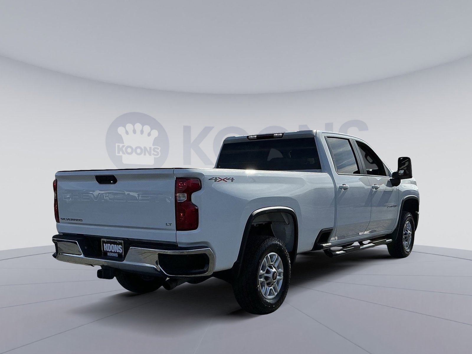 Used 2025 Chevrolet Silverado 2500 LT w/ Convenience Package image 16