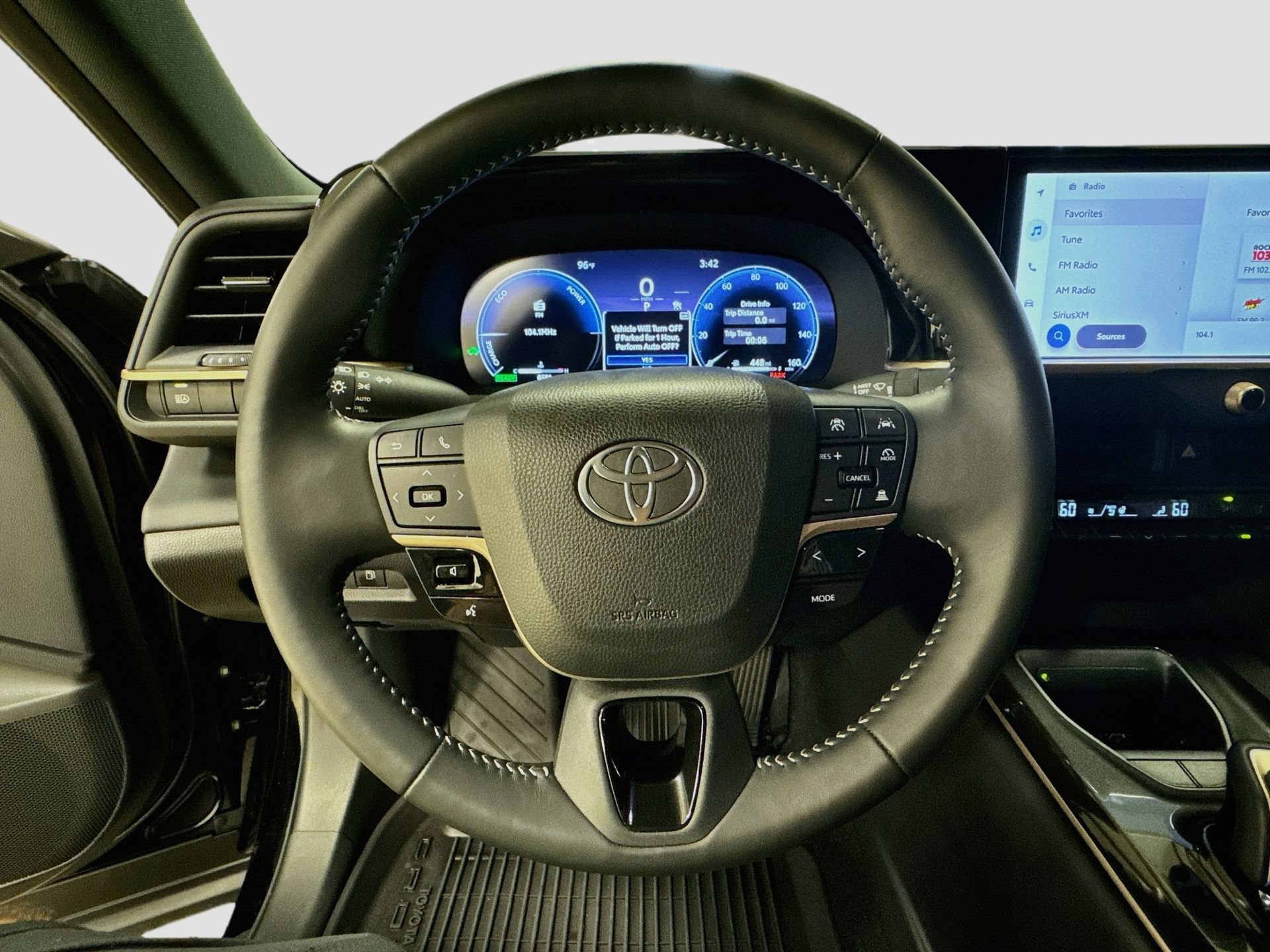 Used 2026 Toyota Crown AWD/4WD image 11