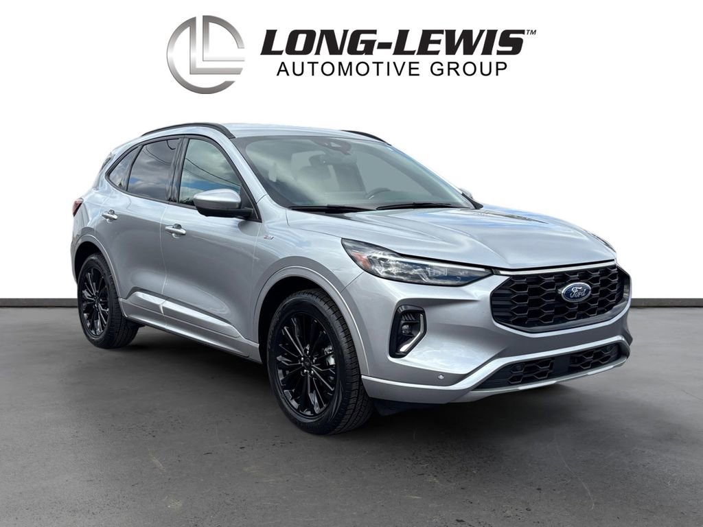Used 2023 Ford Escape ST-Line Elite image 10